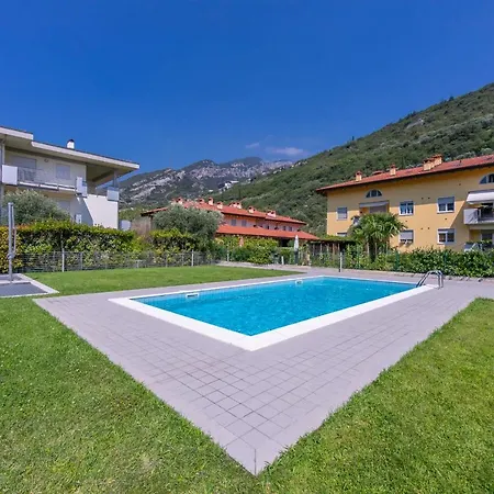 Torbole Relax, Pool & Balcony * Torbole Sul Garda