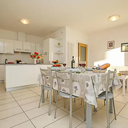 Torbole Relax, Pool & Balcony Torbole Sul Garda