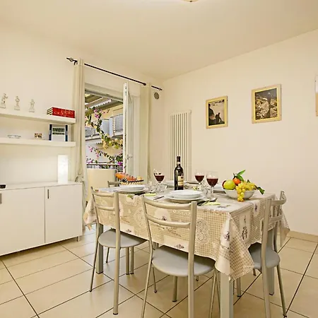 Torbole Relax, Pool & Balcony *